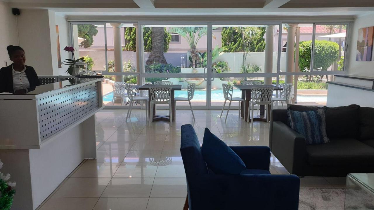 Villa Via Executive Suites With Power Back-Up ساندتون المظهر الخارجي الصورة